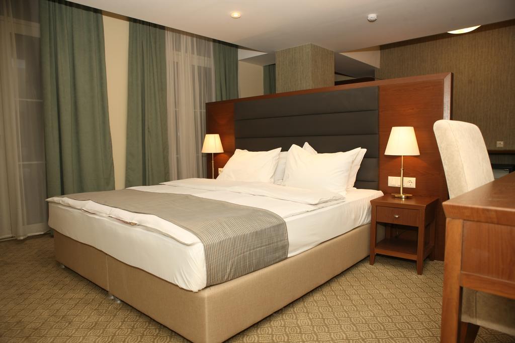A5 Hotel Tbilisi Ngoại thất bức ảnh