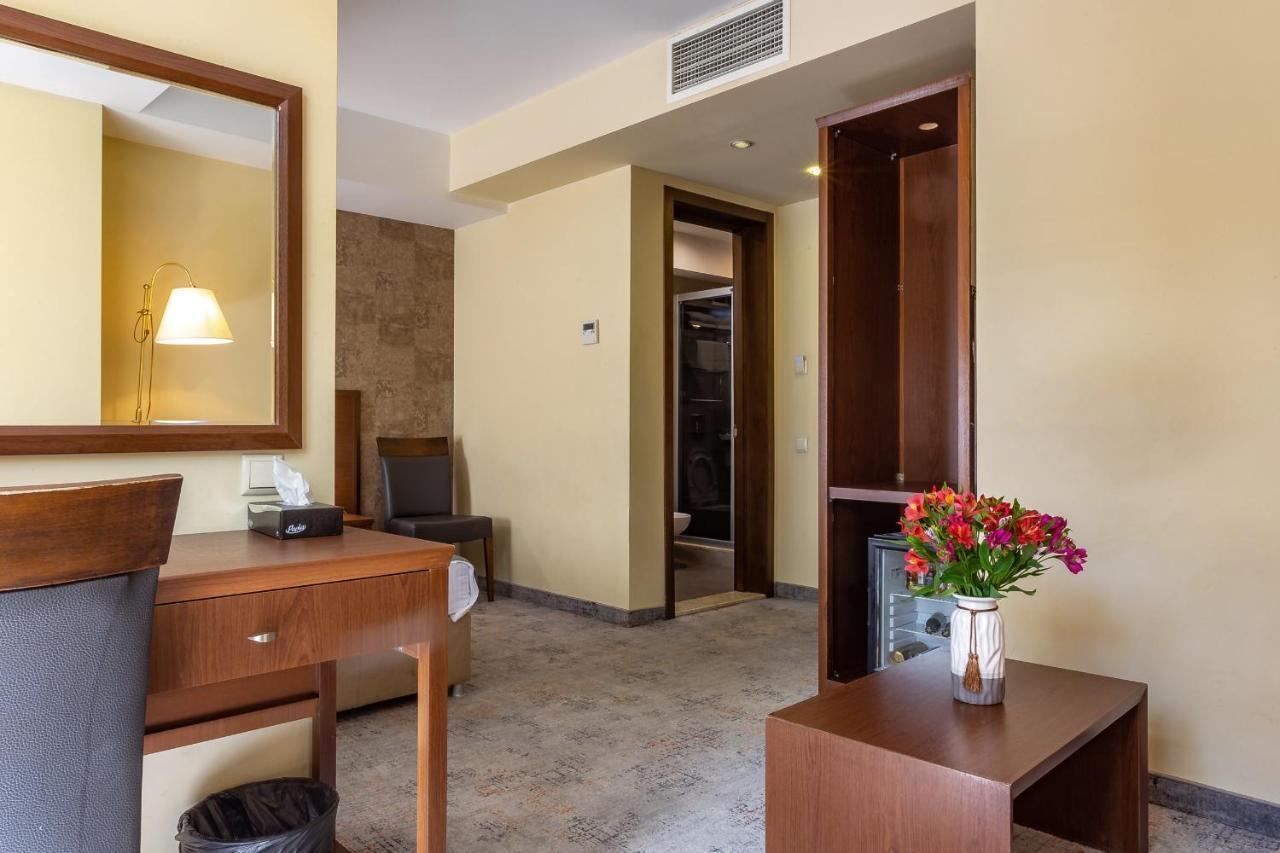 A5 Hotel Tbilisi Ngoại thất bức ảnh