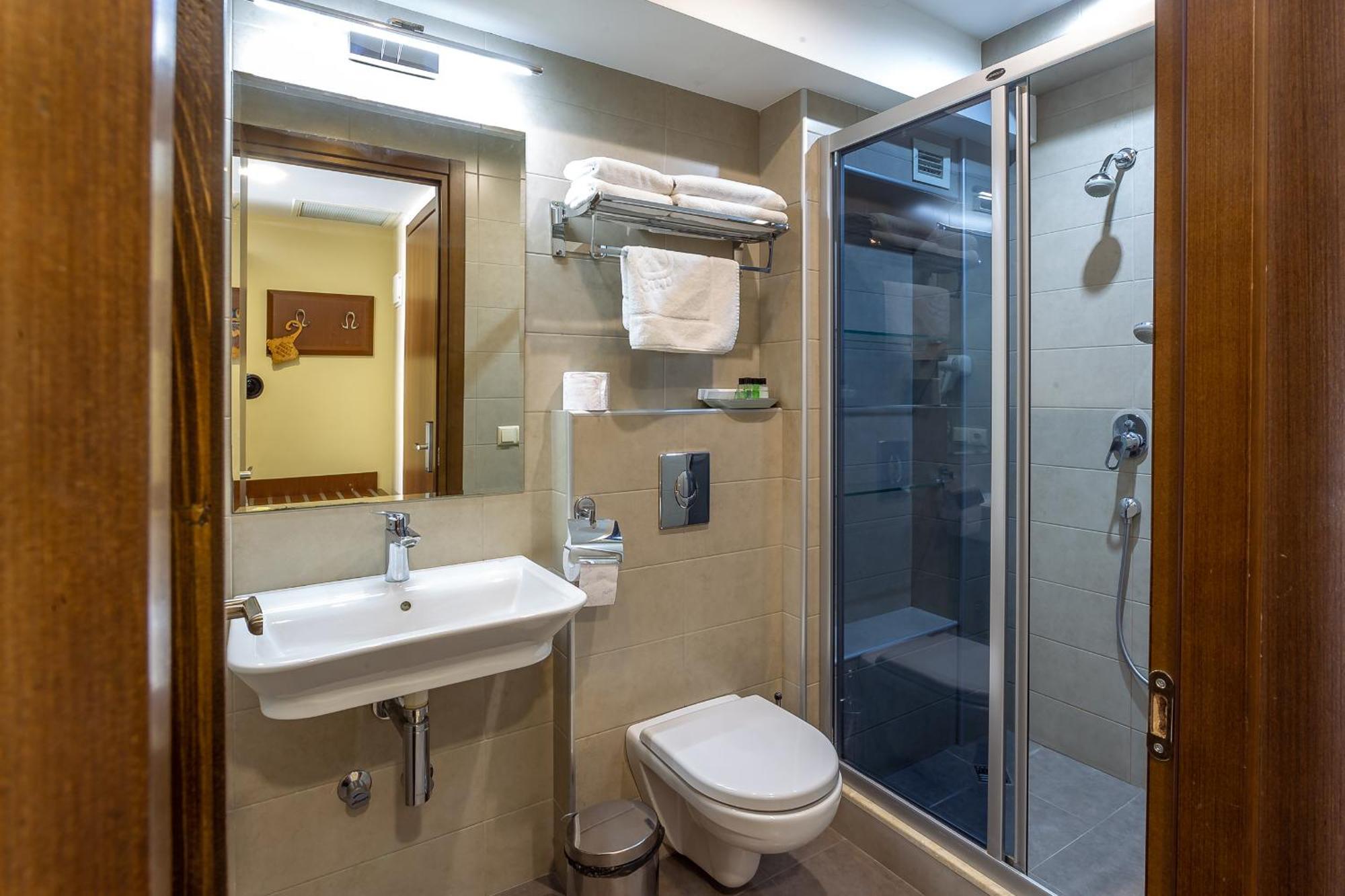 A5 Hotel Tbilisi Phòng bức ảnh