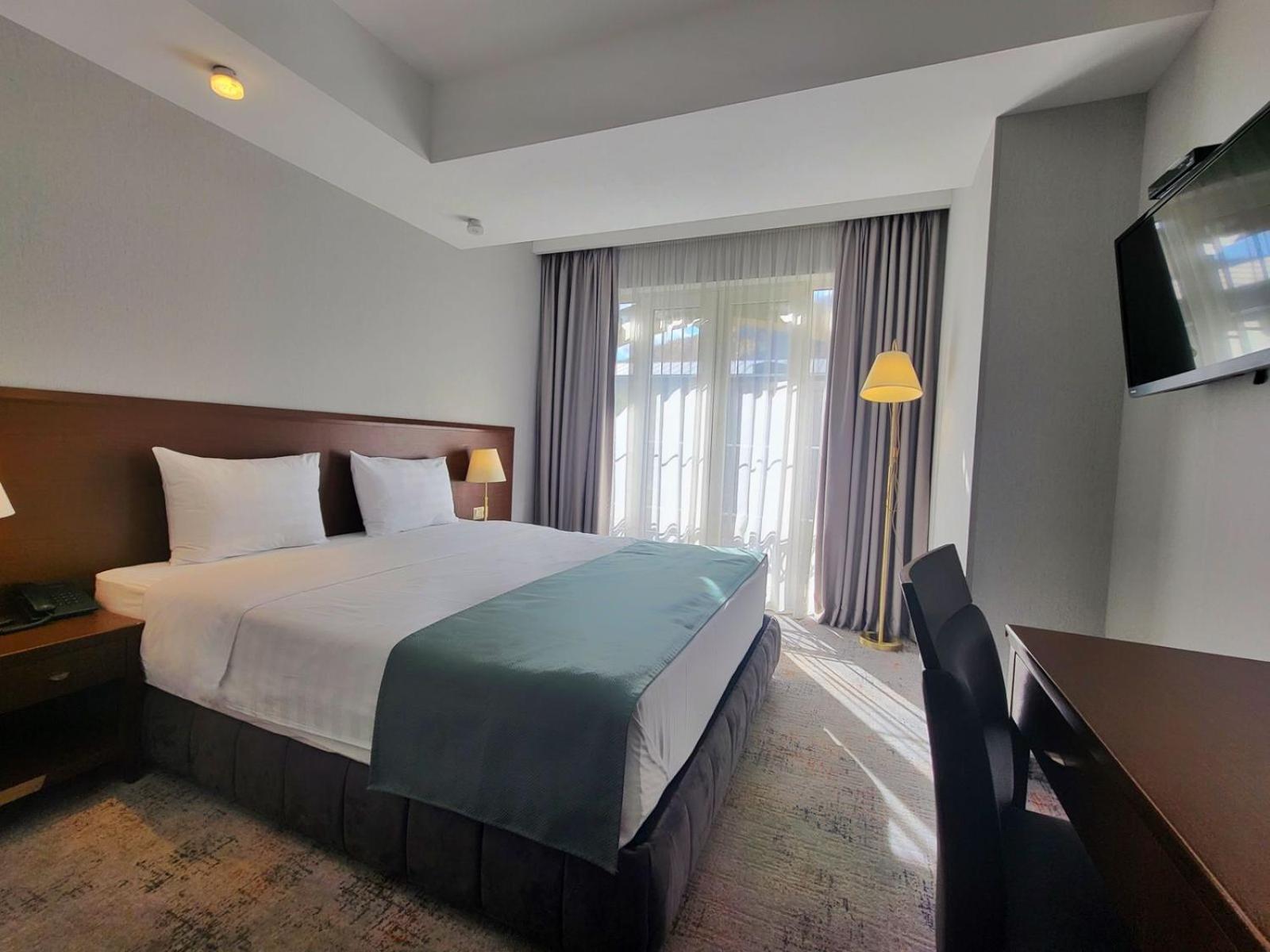 A5 Hotel Tbilisi Ngoại thất bức ảnh
